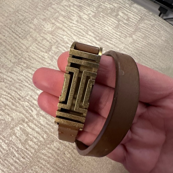 FitBit x Tory Burch Fitbit Flex leather wrist band tan - Picture 3 of 6